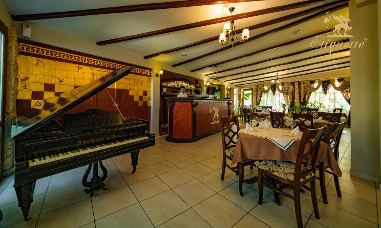 Villa Etiquette Deva Buitenkant foto